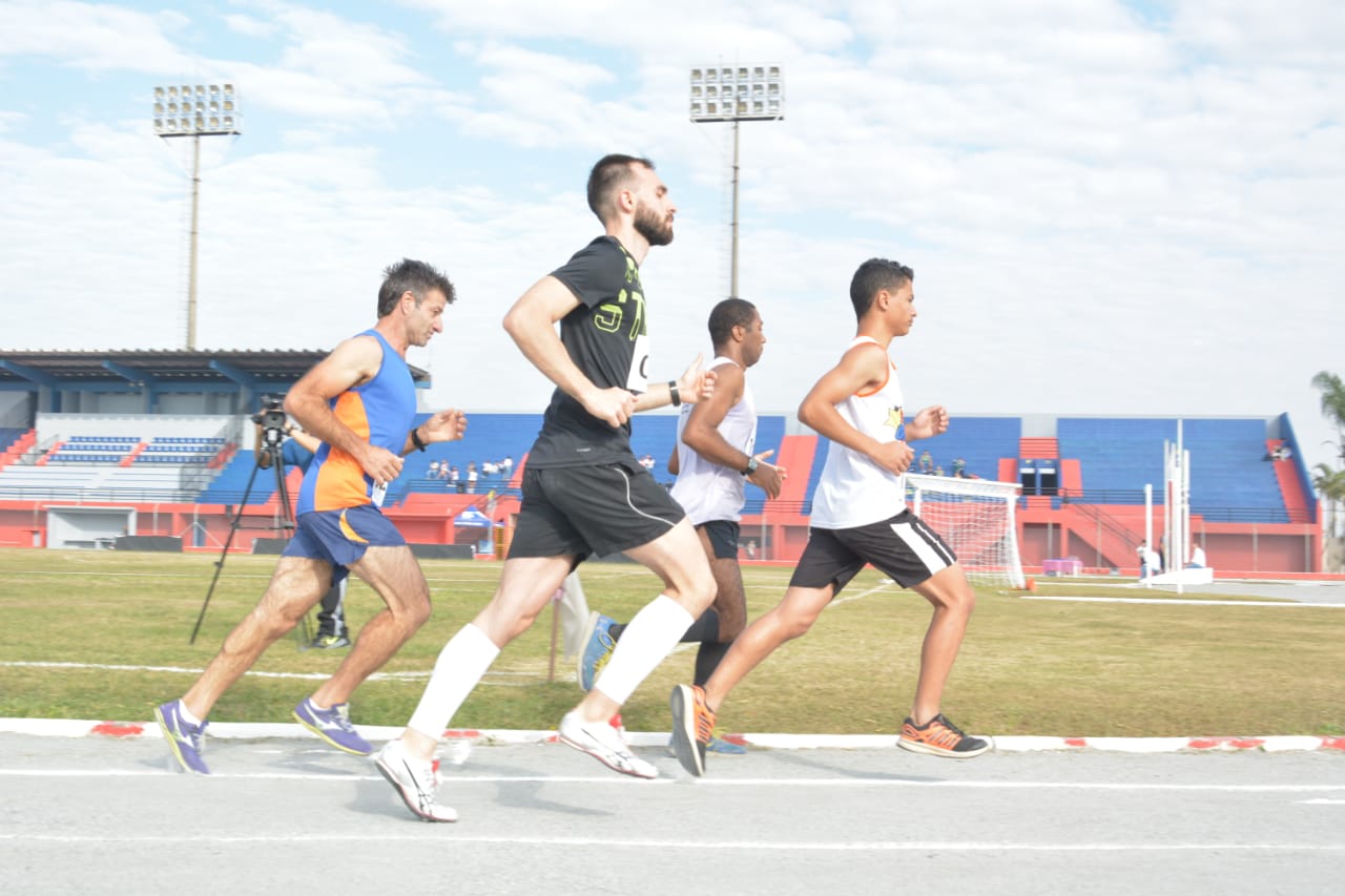 Você está visualizando atualmente Mogi e Suzano lideram o Festival de Atletismo CONDEMAT 2018