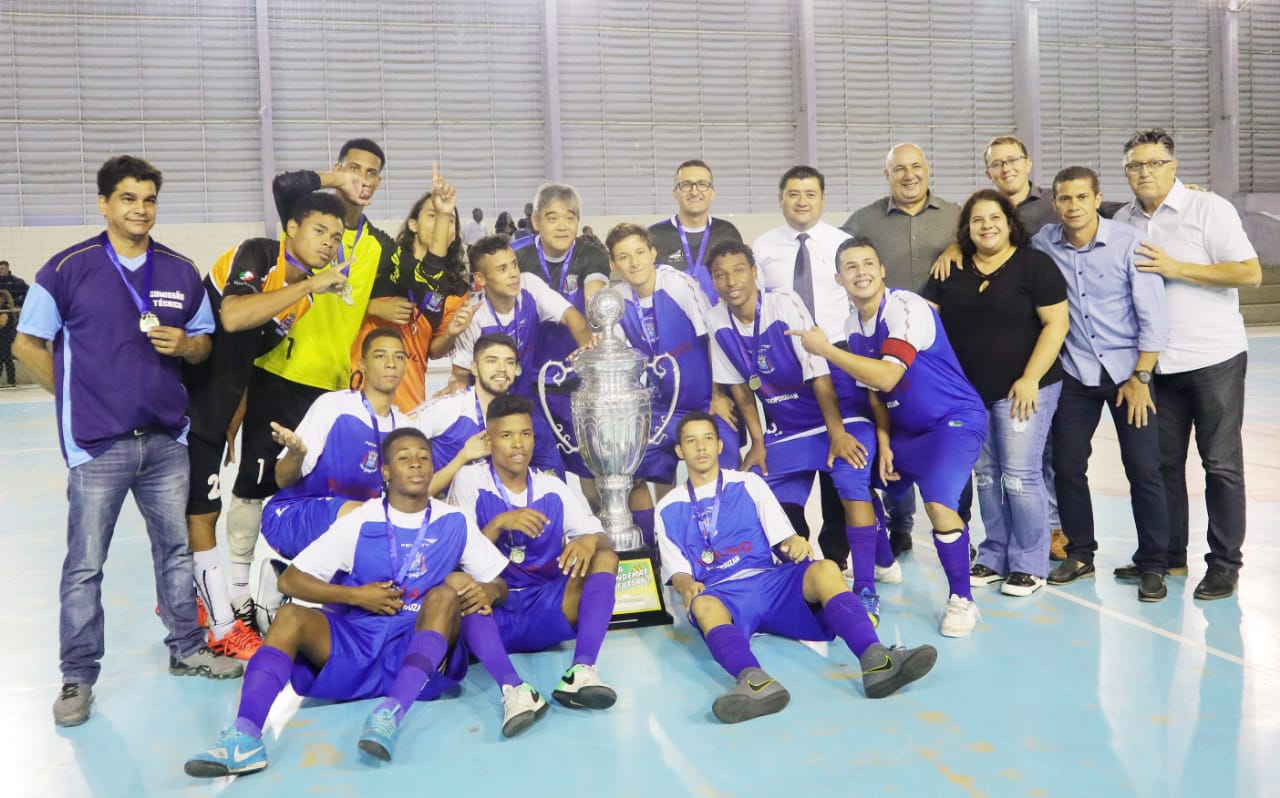 Leia mais sobre o artigo Suzano é campeã da 2ª Taça Condemat de Futsal