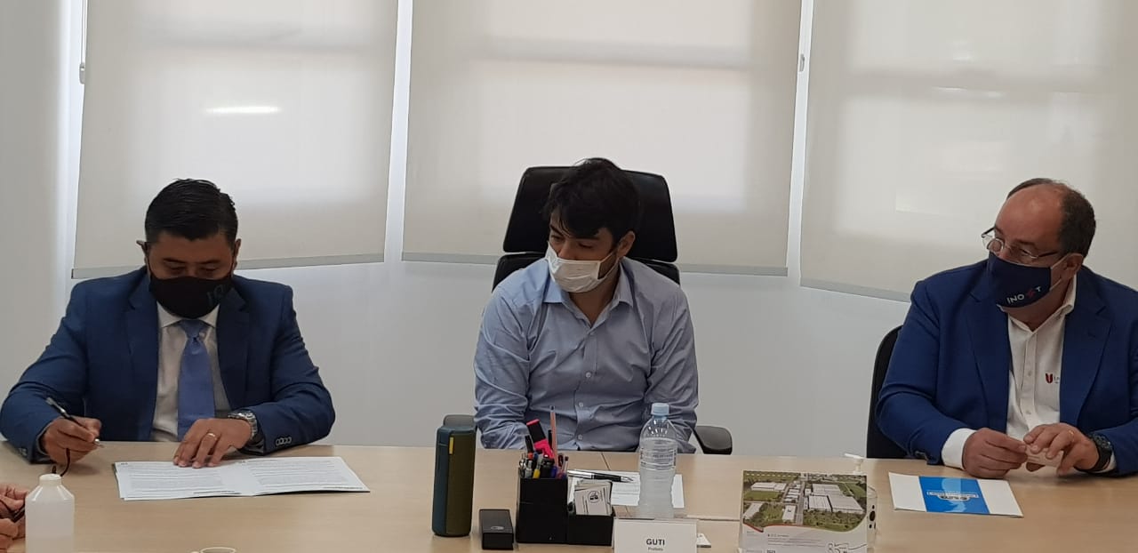 Leia mais sobre o artigo CONDEMAT assina termo de intenções para aquisição de vacina Sputnik V