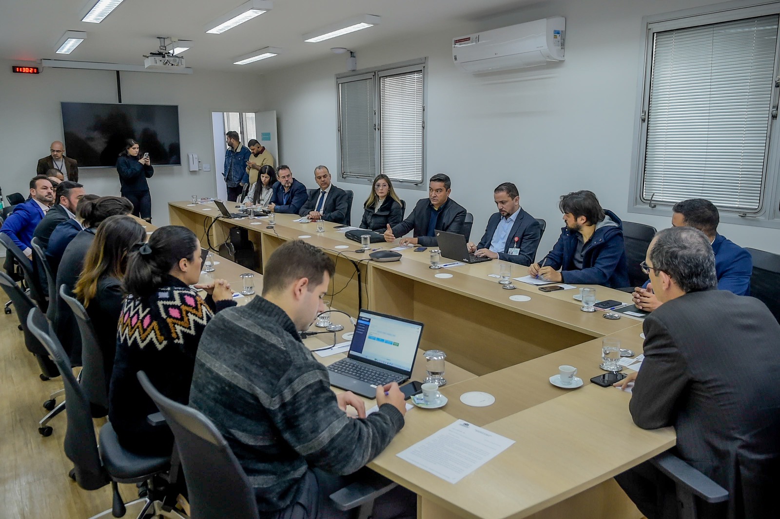 Leia mais sobre o artigo Diretoria do CONDEMAT discute aporte de recursos da Desenvolve SP para a região