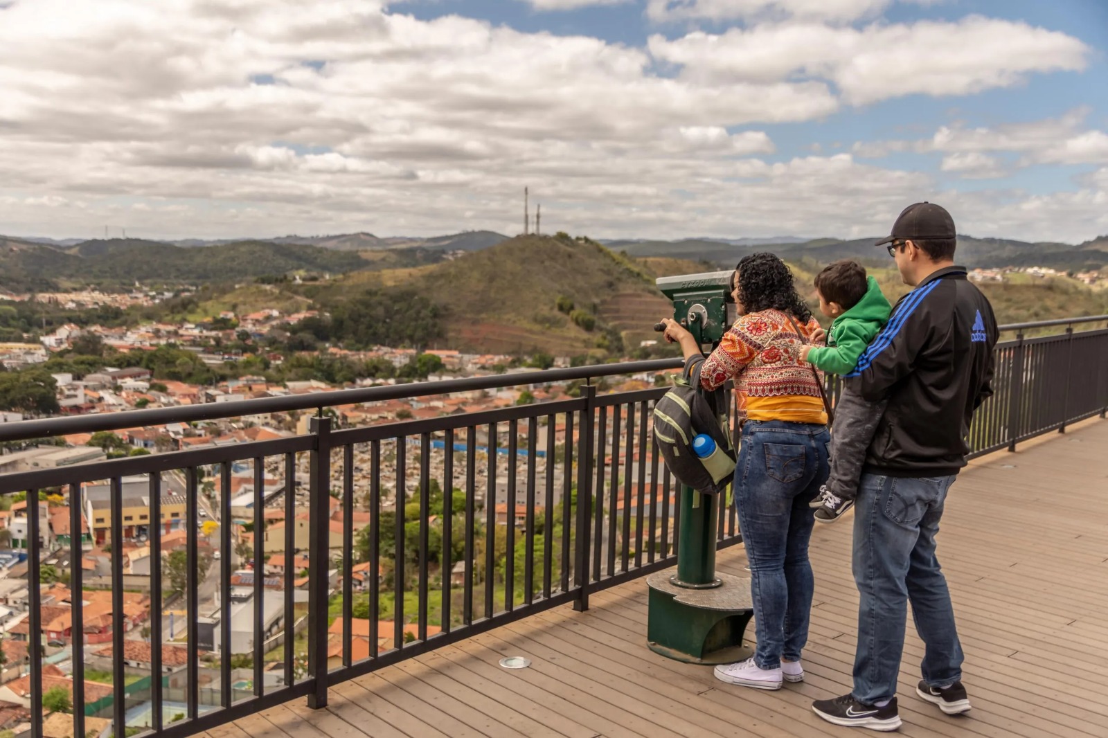 Leia mais sobre o artigo Formação gratuita prepara profissionais para experiências turísticas no Alto Tietê